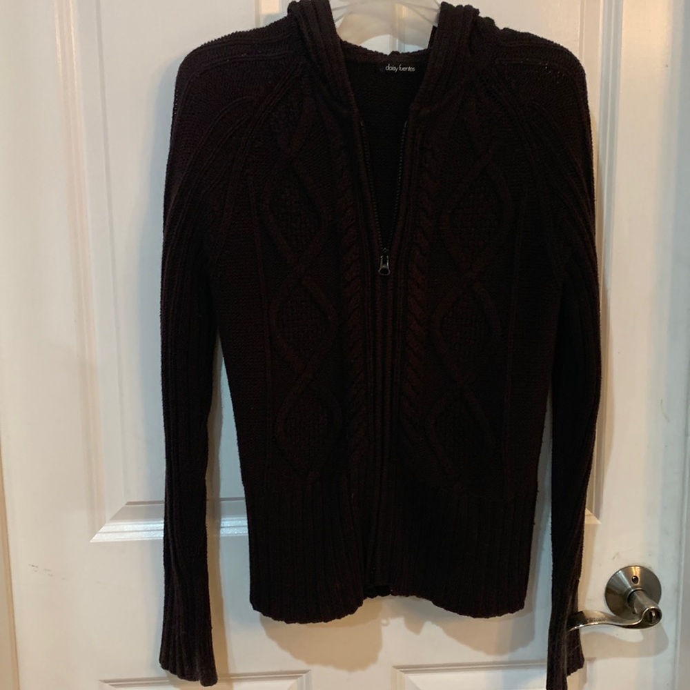 Black color, knitted sweater/ zip-up hoodie